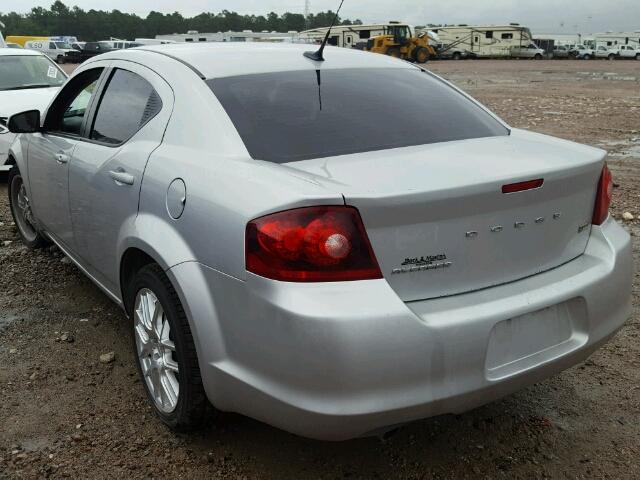 1B3BD2FG6BN541347 - 2011 DODGE AVENGER LU SILVER photo 3