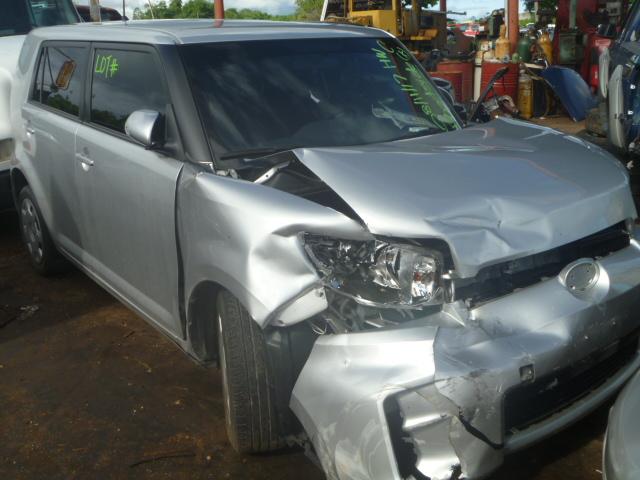 JTLZE4FE3FJ068549 - 2015 TOYOTA SCION XB Gümüş foto 2