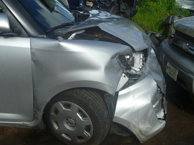 JTLZE4FE3FJ068549 - 2015 TOYOTA SCION XB Gümüş foto 9