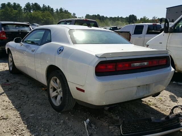 2C3CDYBT0CH294818 - 2012 DODGE CHALLENGER WHITE photo 3