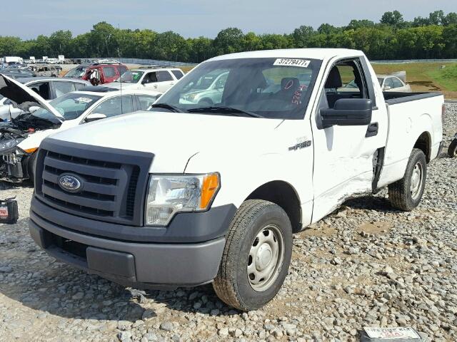 1FTMF1CM8CKD43765 - 2012 FORD F150 WHITE photo 2