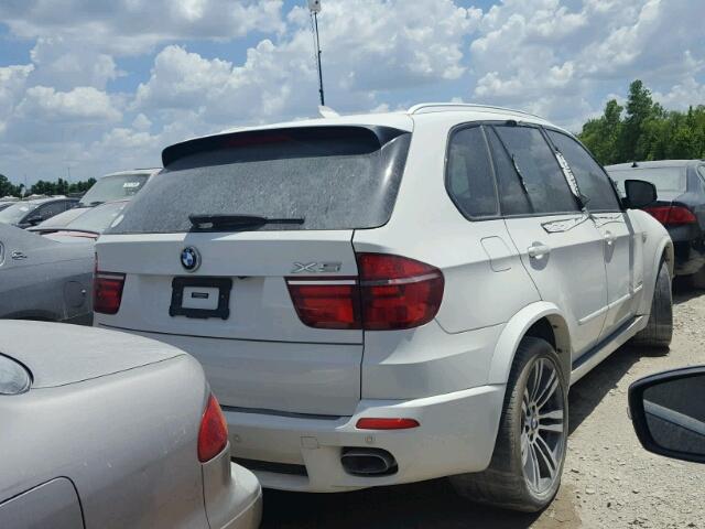 5UXZV4C56CL985980 - 2012 BMW X5 XDRIVE3 WHITE photo 4