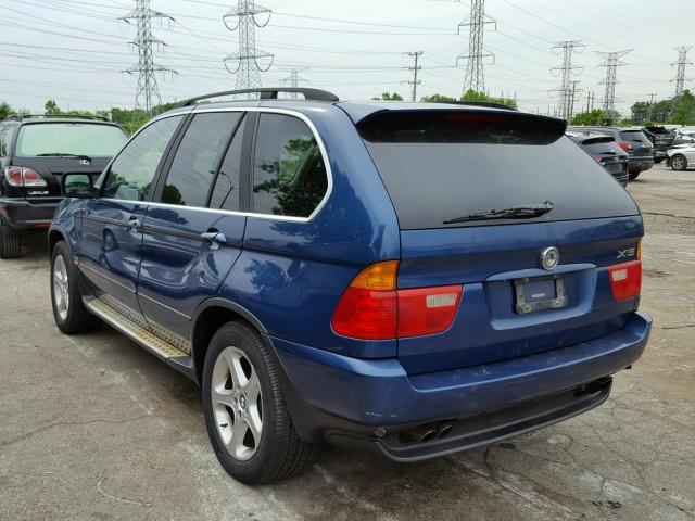 5UXFB33592LH32711 - 2002 BMW X5 4.4I BLUE photo 3