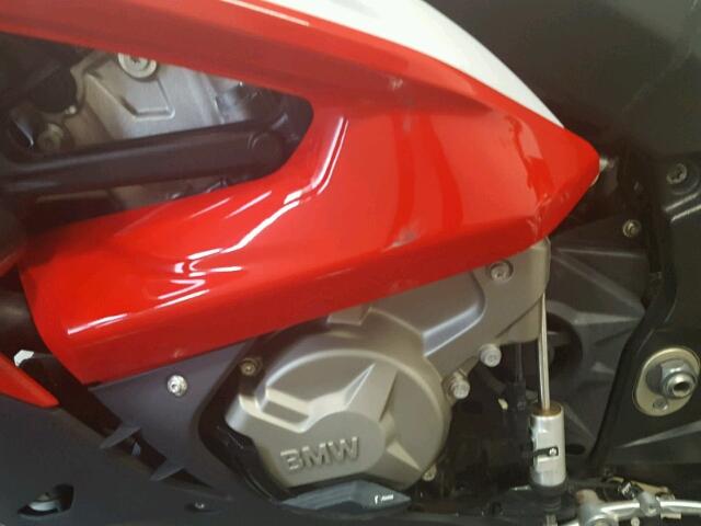 WB10D2104GZ354573 - 2016 BMW S 1000 RR RED photo 16