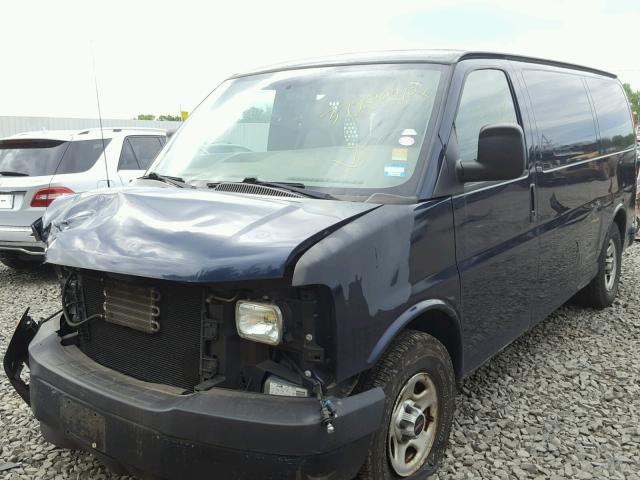 1GTEG15XX61104558 - 2006 GMC SAVANA G15 BLACK photo 2