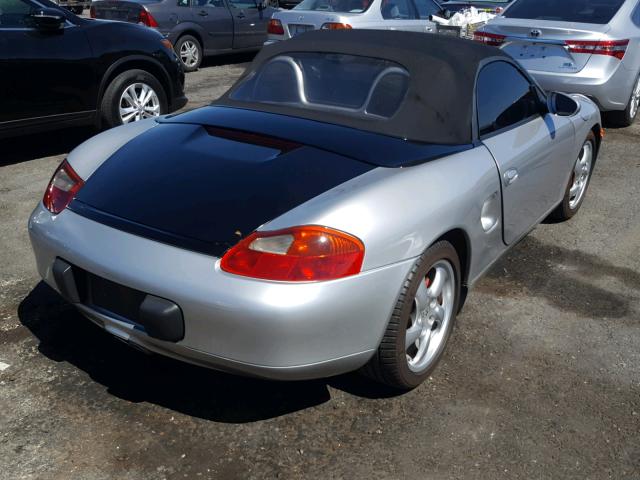 WP0CB29892U662327 - 2002 PORSCHE BOXSTER S GRAY photo 4