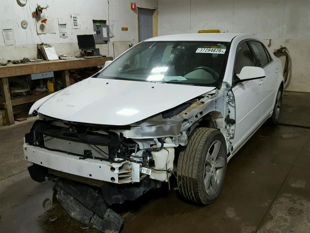 1G1ZC5E19BF167253 - 2011 CHEVROLET MALIBU 1LT WHITE photo 2