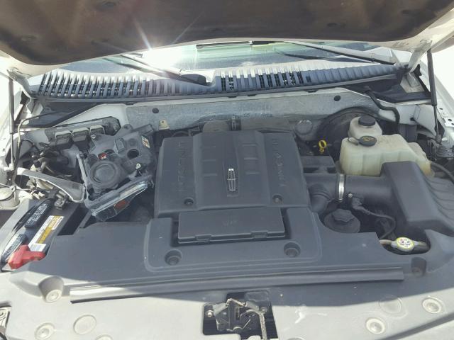 5LMFU28539EJ00340 - 2009 LINCOLN NAVIGATOR Beyaz fotoğraf 7