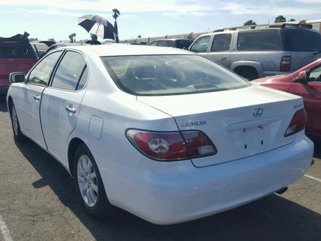 JTHBF30G630131605 - 2003 LEXUS ES 300 WHITE photo 3