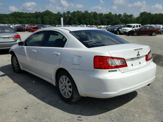 4A32B2FF2BE012244 - 2011 MITSUBISHI GALANT FE WHITE photo 3