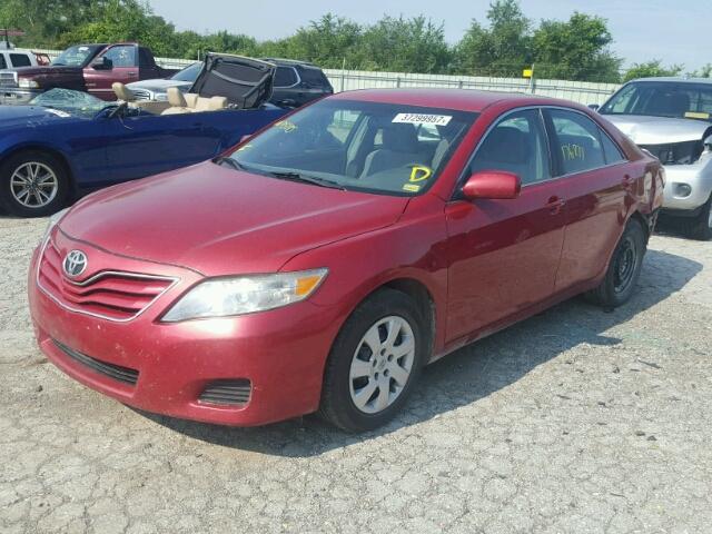 4T1BF3EK9BU715885 - 2011 TOYOTA CAMRY/SE/L RED photo 2