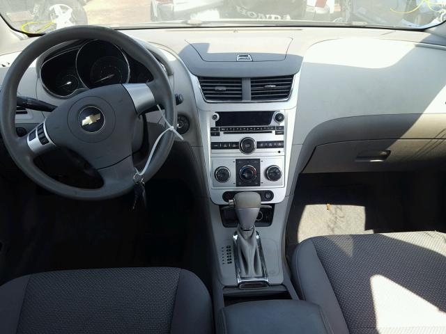 1G1ZB5EB7A4164101 - 2010 CHEVROLET MALIBU LS Bənövşəyi foto 9