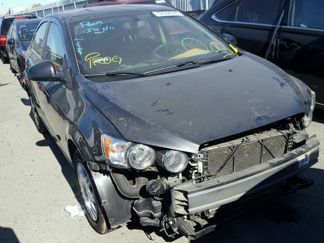 1G1JA5SGXG4130114 - 2016 CHEVROLET SONIC LS 灰色 照片 1