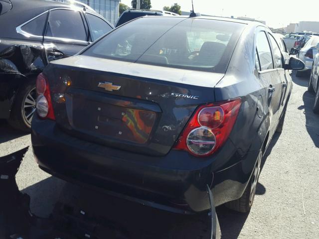 1G1JA5SGXG4130114 - 2016 CHEVROLET SONIC LS 灰色 照片 4