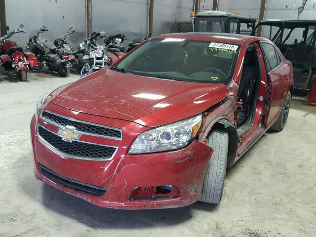 1G11D5RR4DF108995 - 2013 CHEVROLET MALIBU 1LT RED photo 2