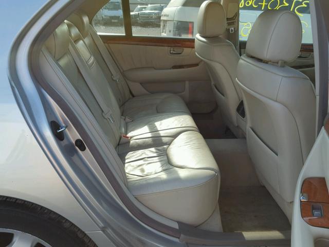 JTHBN30F330115131 - 2003 LEXUS LS 430 SILVER photo 6