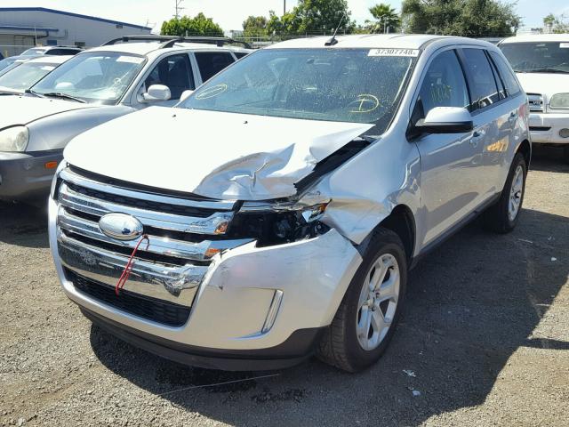 2FMDK3JC1CBA27695 - 2012 FORD EDGE SEL SILVER photo 2