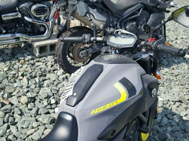 JYARM06E7GA010846 - 2016 YAMAHA FZ07 GRAY photo 5