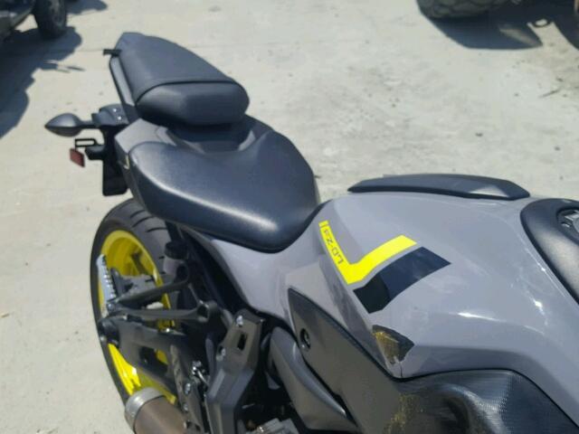 JYARM06E7GA010846 - 2016 YAMAHA FZ07 GRAY photo 6