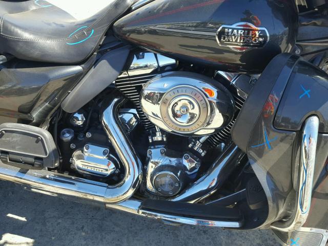 1HD1FC4149Y693613 - 2009 HARLEY-DAVIDSON FLHTCU GRAY photo 7