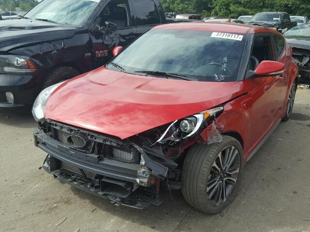 KMHTC6AE2GU286384 - 2016 HYUNDAI VELOSTER T RED photo 2