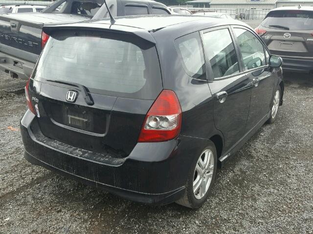 JHMGD38647S006524 - 2007 HONDA FIT S BLACK photo 4