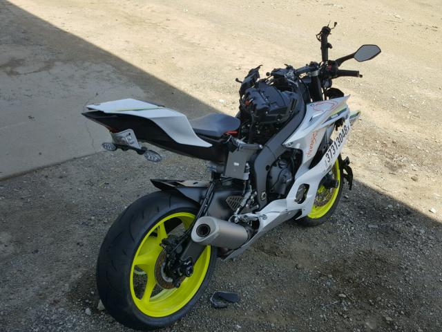 JYARJ28E0HA001697 - 2017 YAMAHA YZFR6 WHITE photo 4