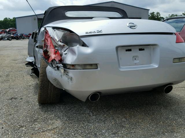 JN1AZ36A66M450493 - 2006 NISSAN 350Z ROADS SILVER photo 10