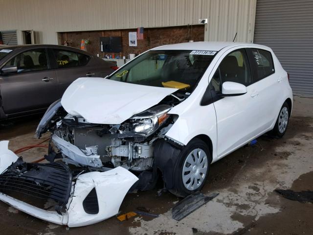 VNKKTUD33GA060068 - 2016 TOYOTA YARIS L WHITE photo 2