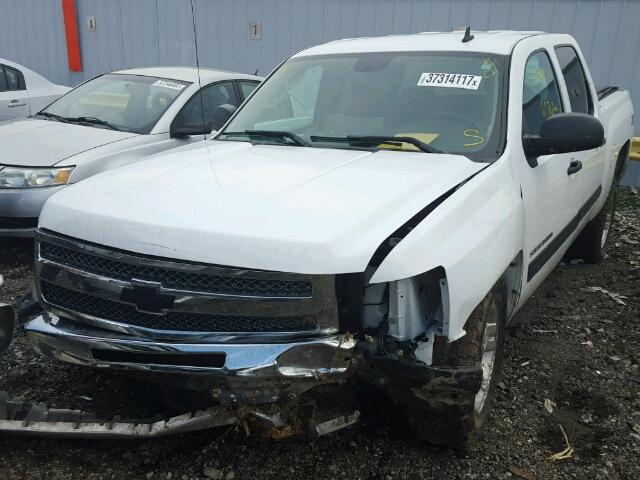 3GCPKSE71CG290663 - 2012 CHEVROLET SILVERADO WHITE photo 2