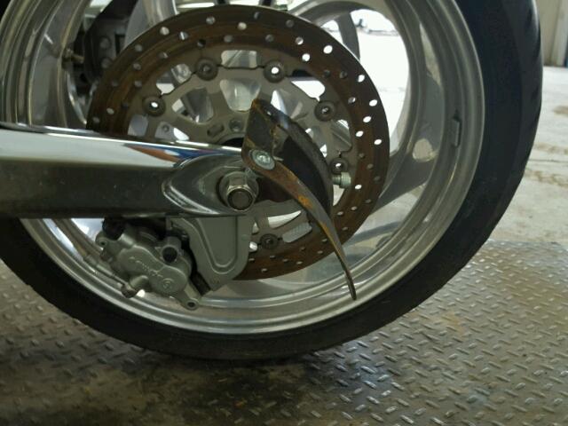 5VPHB26D073008595 - 2007 VICTORY MOTORCYCLES HAMMER BLACK photo 16