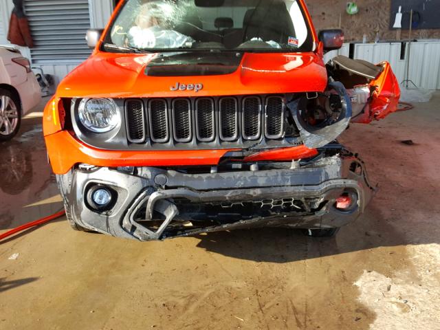 ZACCJBCT6GPD59868 - 2016 JEEP RENEGADE T RED photo 9