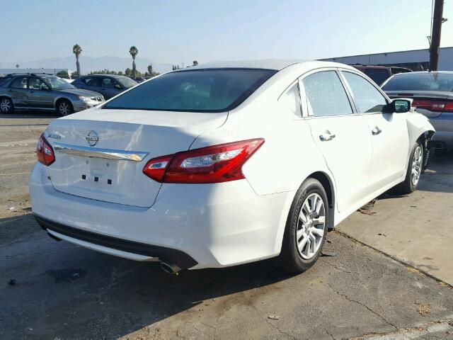 1N4AL3AP9GN387420 - 2016 NISSAN ALTIMA 2.5 WHITE photo 4