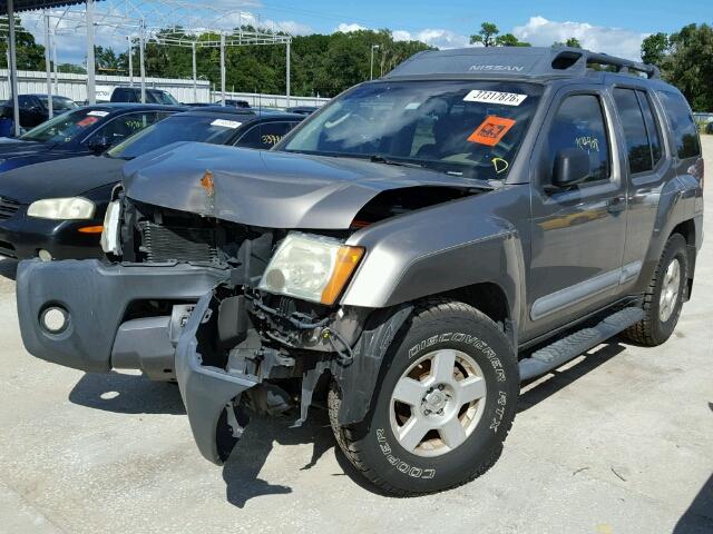 5N1AN08U45C608523 - 2005 NISSAN XTERRA OFF TAN photo 2