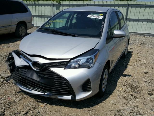 VNKKTUD34HA084655 - 2017 TOYOTA YARIS L SILVER photo 2