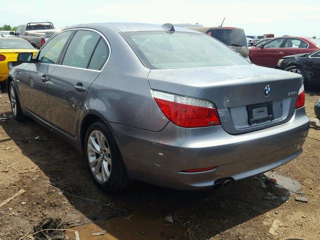 WBANV93589C134430 - 2009 BMW 535 XI GRAY photo 3