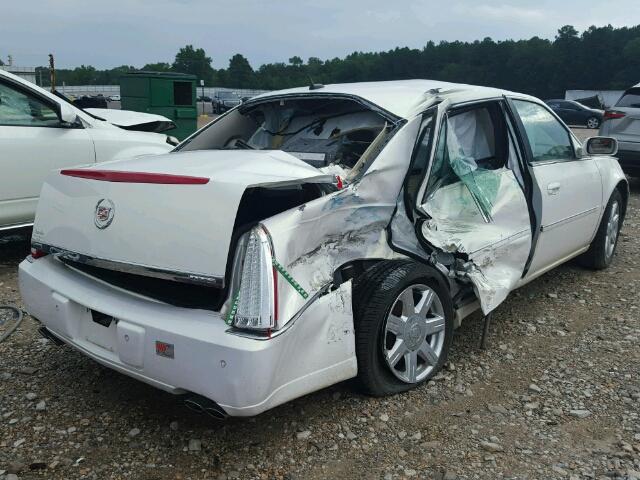 1G6KD57Y27U179265 - 2007 CADILLAC DTS WHITE photo 4