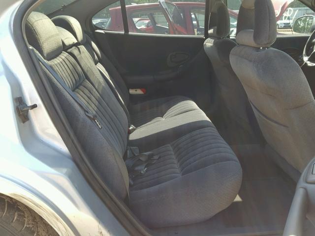 1G2WK52J91F182369 - 2001 PONTIAC GRAND PRIX SILVER photo 6