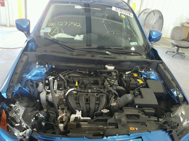 JM1DKDB79G0127742 - 2016 MAZDA CX-3 SPORT BLUE photo 7