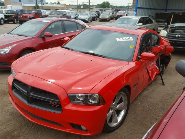 2C3CDXCT8EH115808 - 2014 DODGE CHARGER R/ RED photo 2