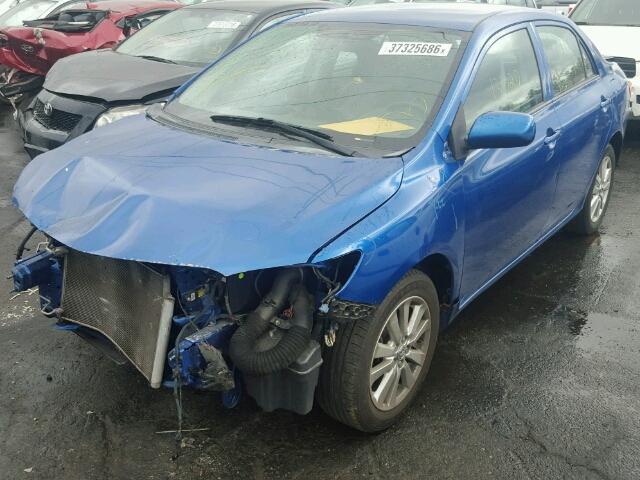 1NXBU4EE7AZ248535 - 2010 TOYOTA COROLLA BA BLUE photo 2