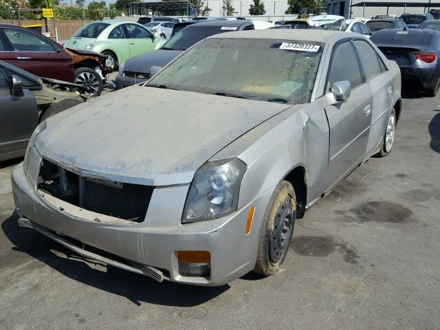 1G6DM57T560104255 - 2006 CADILLAC CTS SILVER photo 2