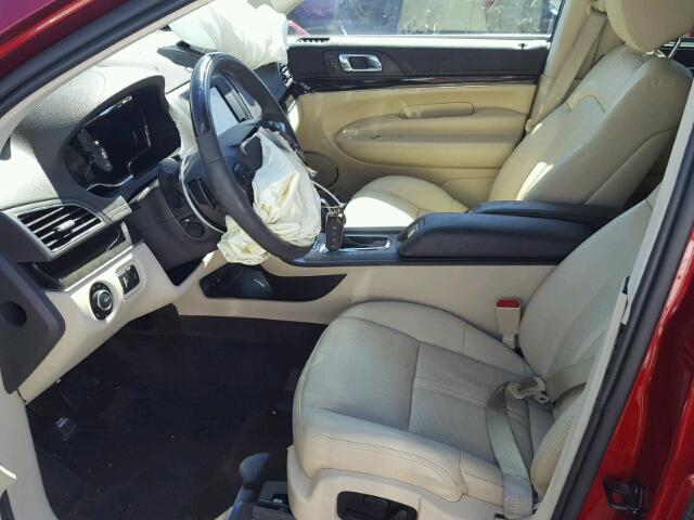 2LMHJ5AT5DBL58883 - 2013 LINCOLN MKT RED photo 5