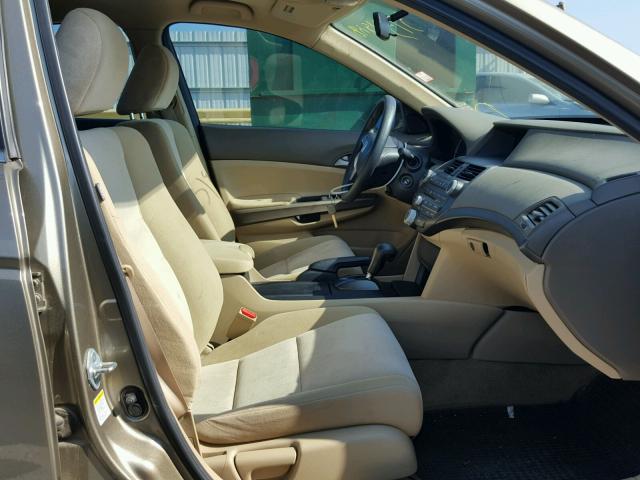 1HGCP2F47AA114069 - 2010 HONDA ACCORD LXP GOLD photo 5