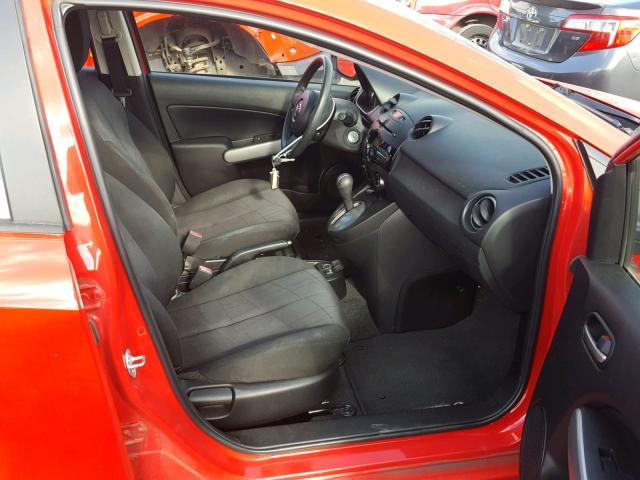 JM1DE1KY1E0172816 - 2014 MAZDA MAZDA2 SPO RED photo 5