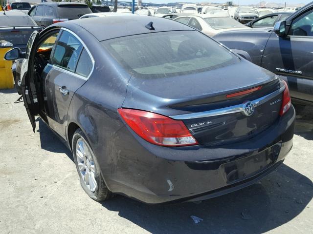 2G4GS5ER4D9154344 - 2013 BUICK REGAL PREM BLUE photo 3