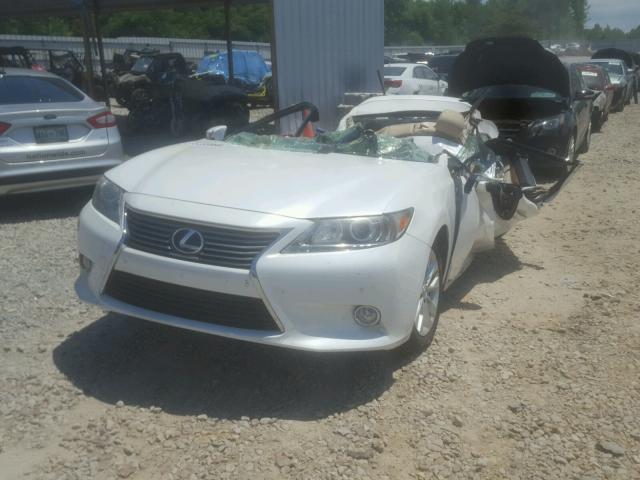 JTHBW1GG5D2013481 - 2013 LEXUS ES 300H WHITE photo 2