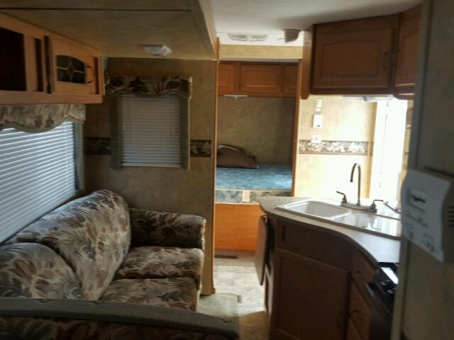 4YDT30B2787201610 - 2008 KEYSTONE HORNET TWO TONE photo 6