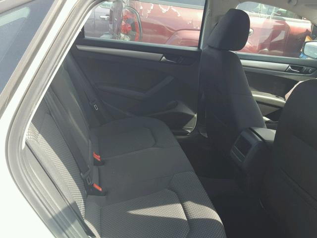 1VWAH7A37DC008421 - 2013 VOLKSWAGEN PASSAT S أبيض صورة 6