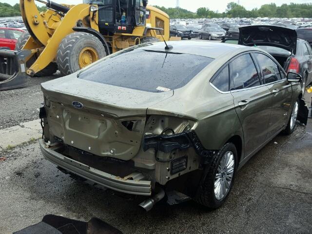 3FA6P0LU3DR117510 - 2013 FORD FUSION SE GREEN photo 4